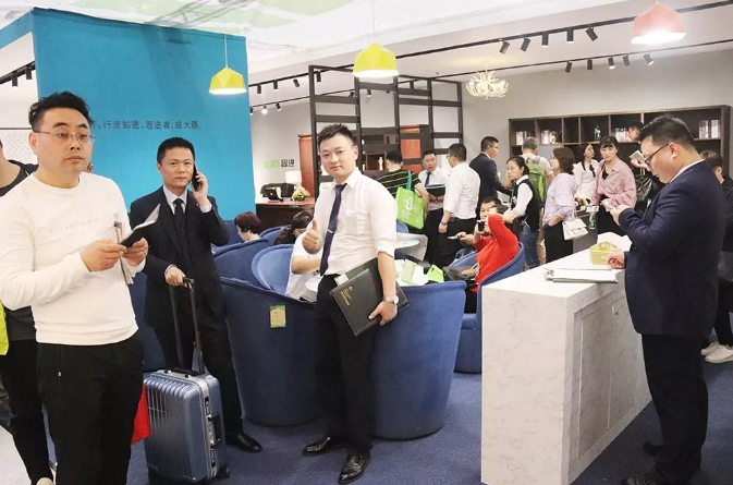 思進家具 思進家具